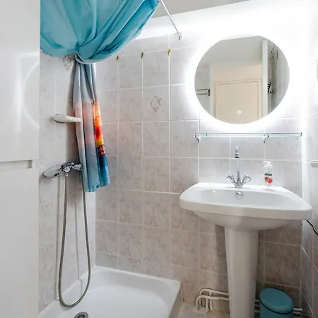 빌라 T3 A Avec Climatisation Et Jardin - Fr-1-409a-36 *